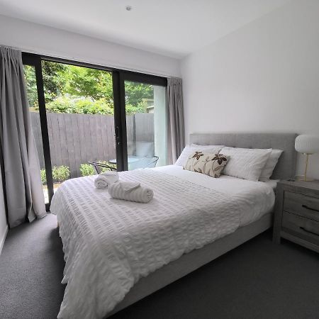 אוקלנד Private Room With Ensuite & Garden Epsom מראה חיצוני תמונה