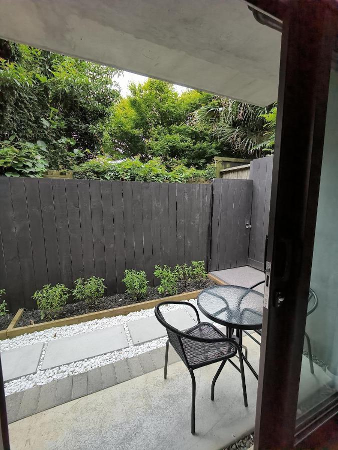אוקלנד Private Room With Ensuite & Garden Epsom מראה חיצוני תמונה