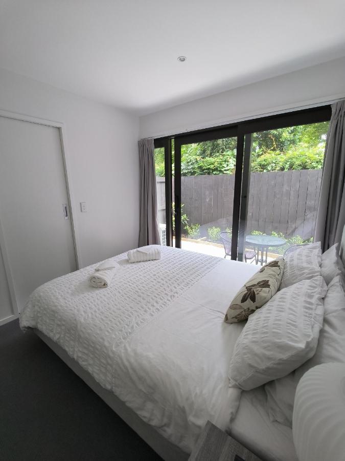 אוקלנד Private Room With Ensuite & Garden Epsom מראה חיצוני תמונה
