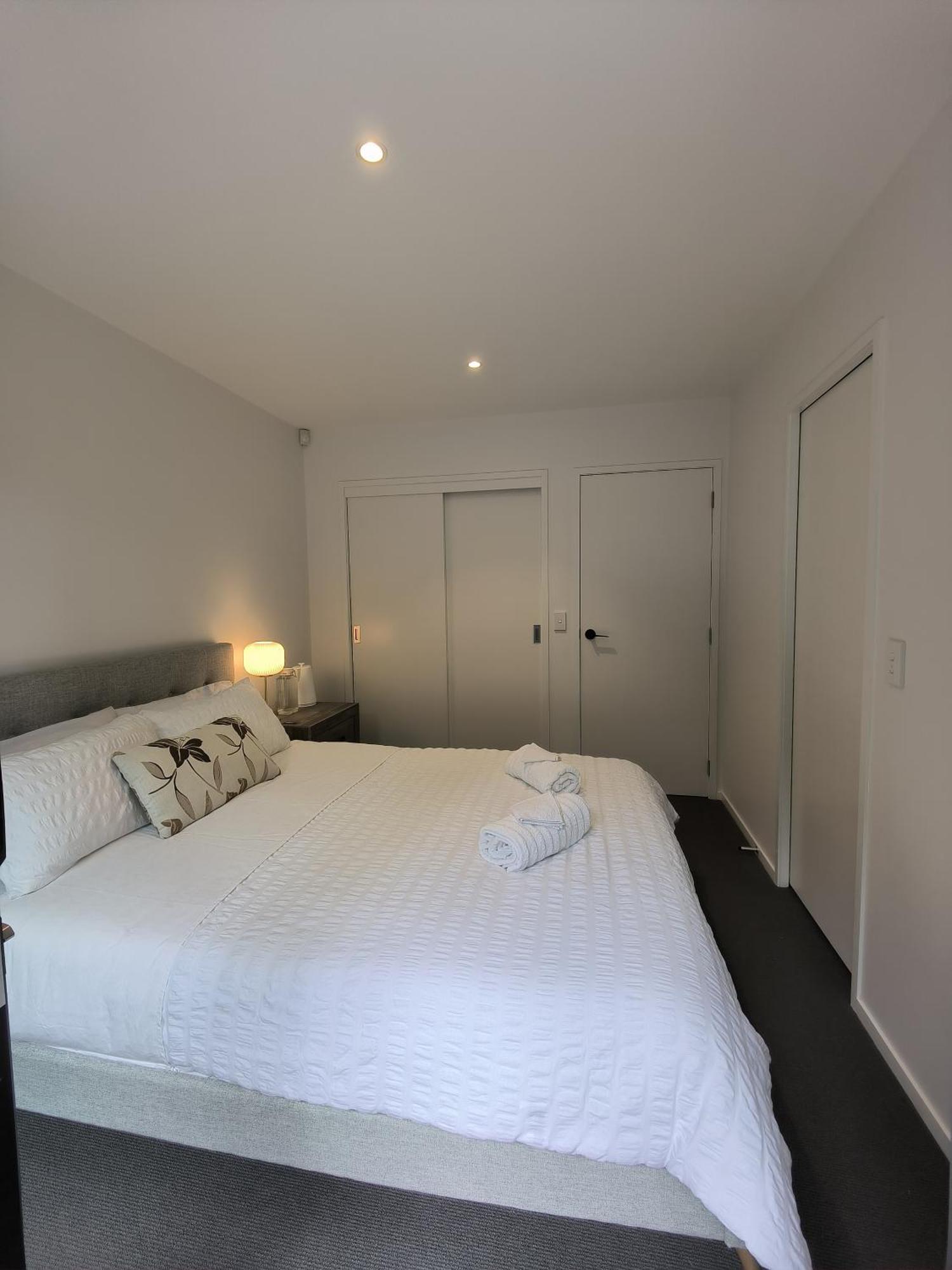 אוקלנד Private Room With Ensuite & Garden Epsom מראה חיצוני תמונה